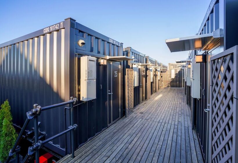 فندق R9 The Yard Mokakumakura