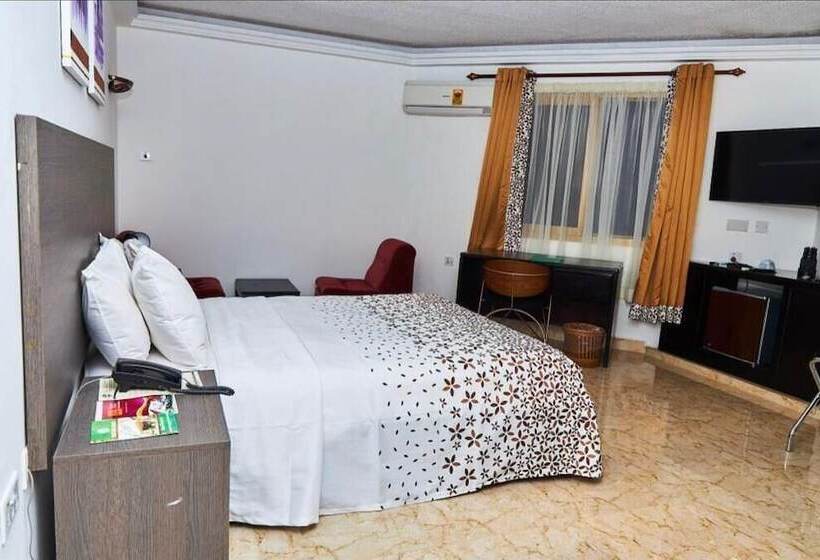 ホテル Royal Basin Resort