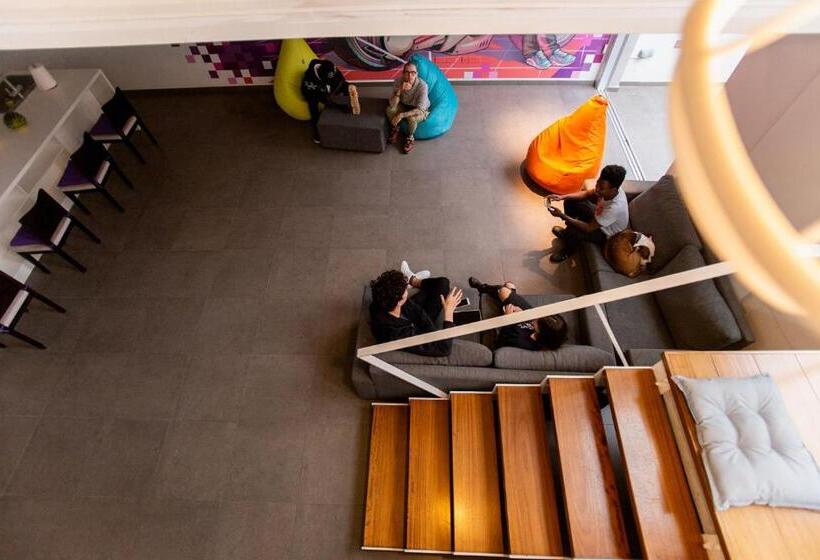 Jedi Hub Hostel