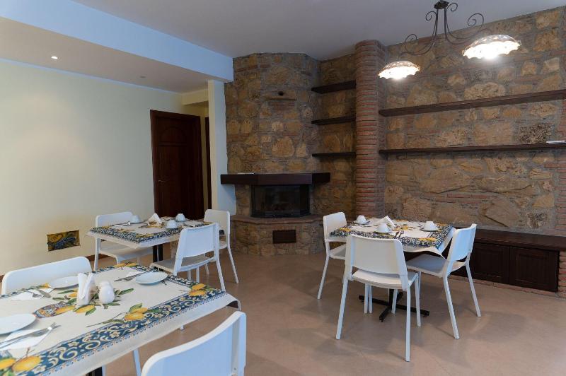 Marty Luxury B&b