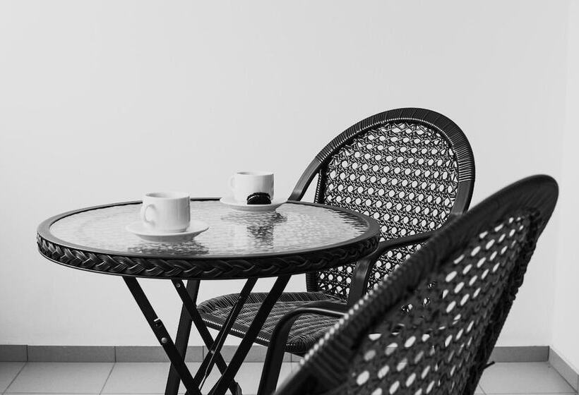 پانسیون Xenion Ioannina