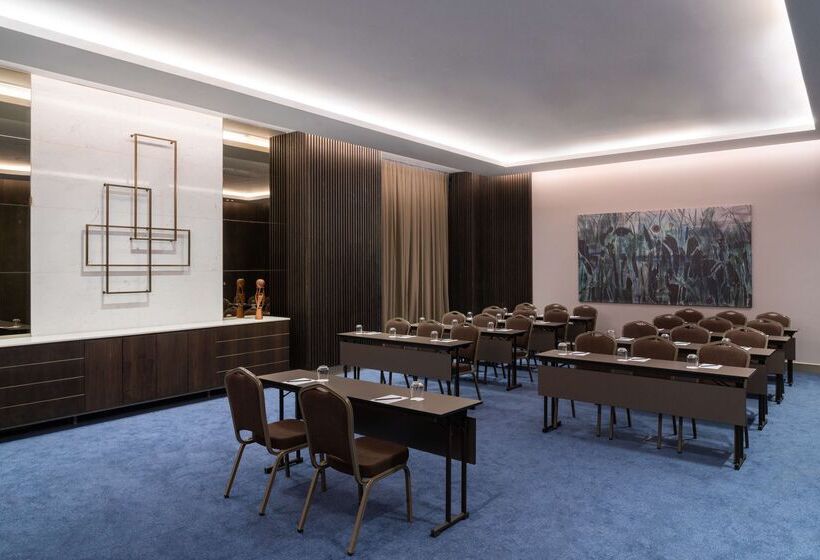 Radisson Blu Hotel & Conference Center, Niamey