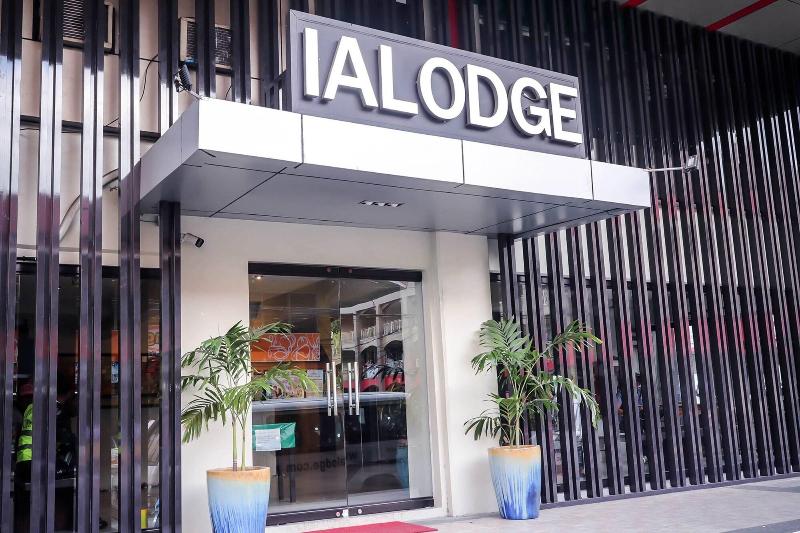 هتل Ialodge