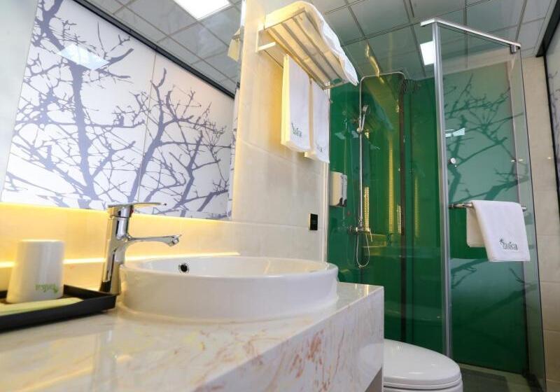 هتل Vatica Shanghai Jinshan District Jinshan International Trade City Weihong Road