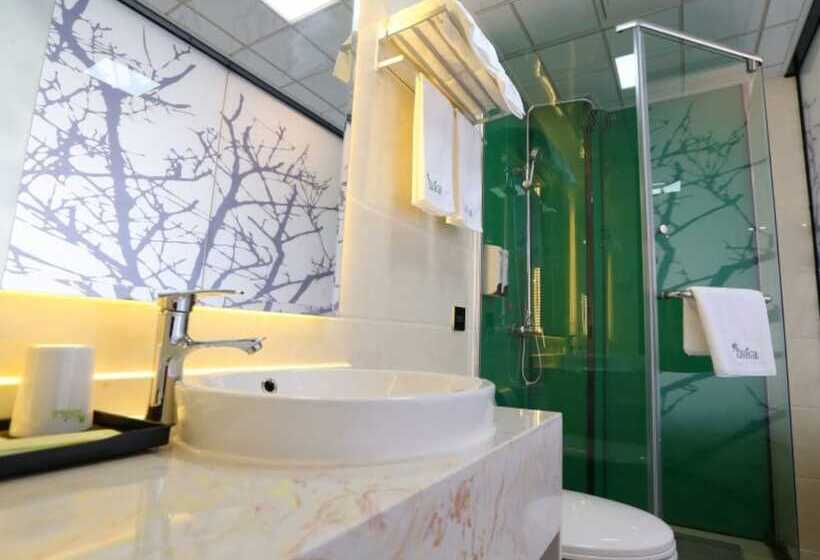 هتل Vatica Shanghai Jinshan District Jinshan International Trade City Weihong Road