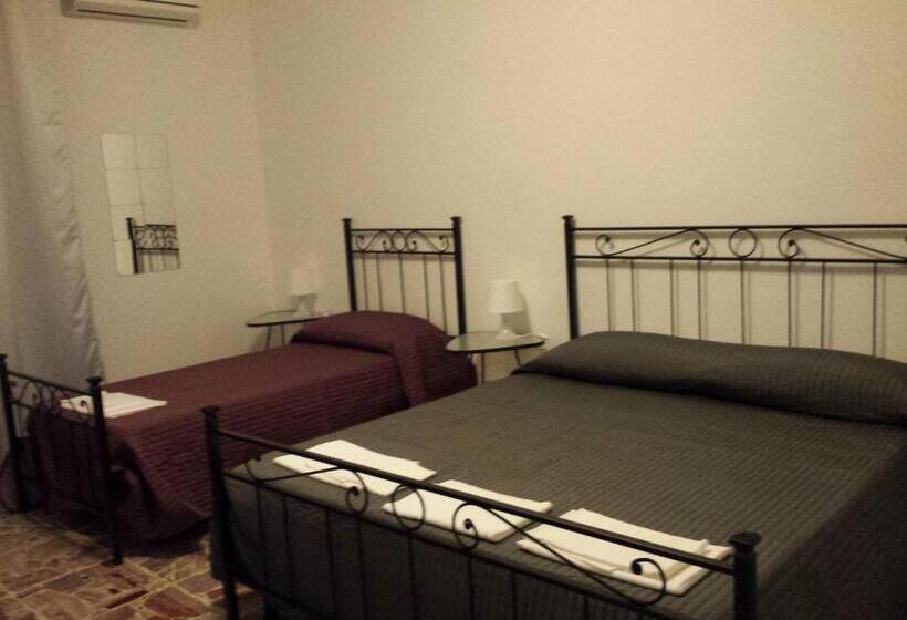 پانسیون Casa Giulia