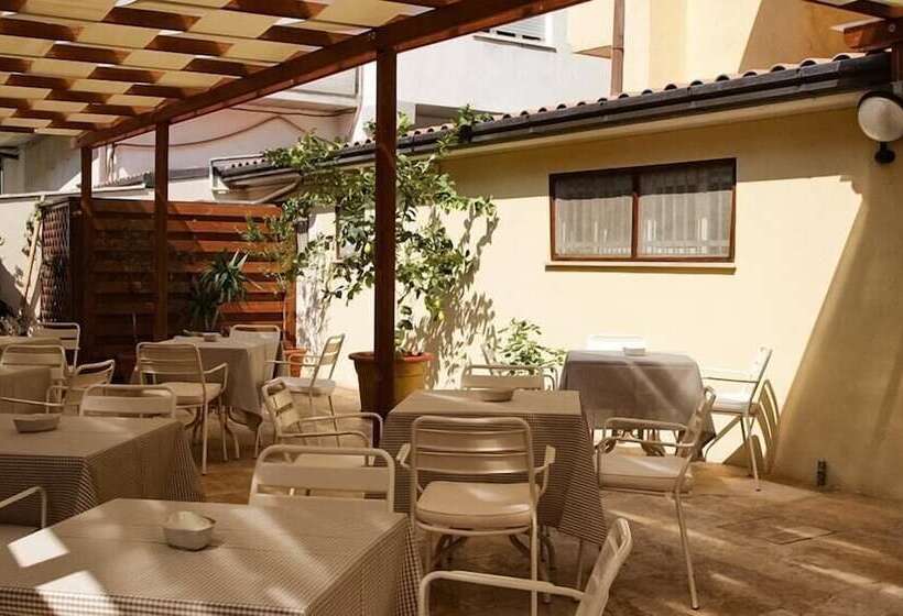 فندق La Pergola