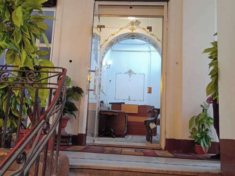 هتل New Panorama Palace