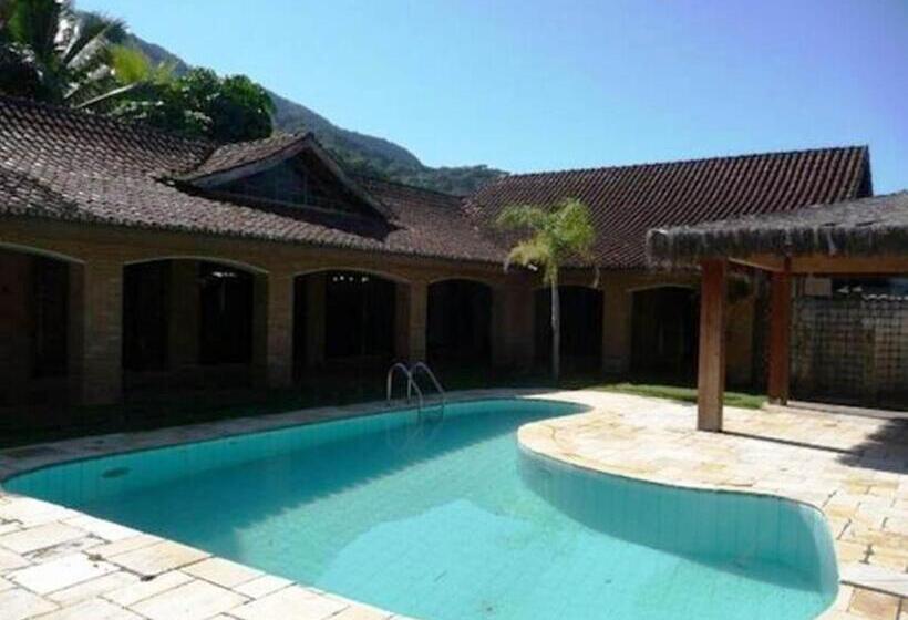 هتل Pousada Na Praia Ubatuba