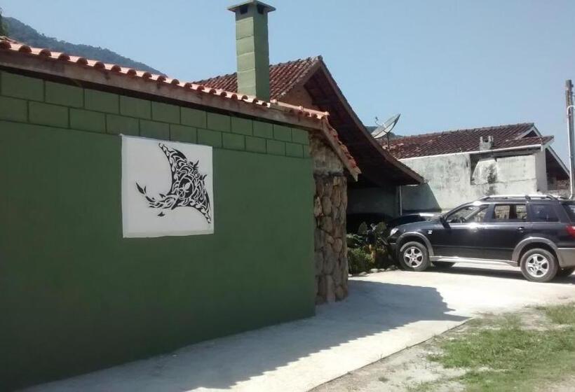 هتل Pousada Na Praia Ubatuba