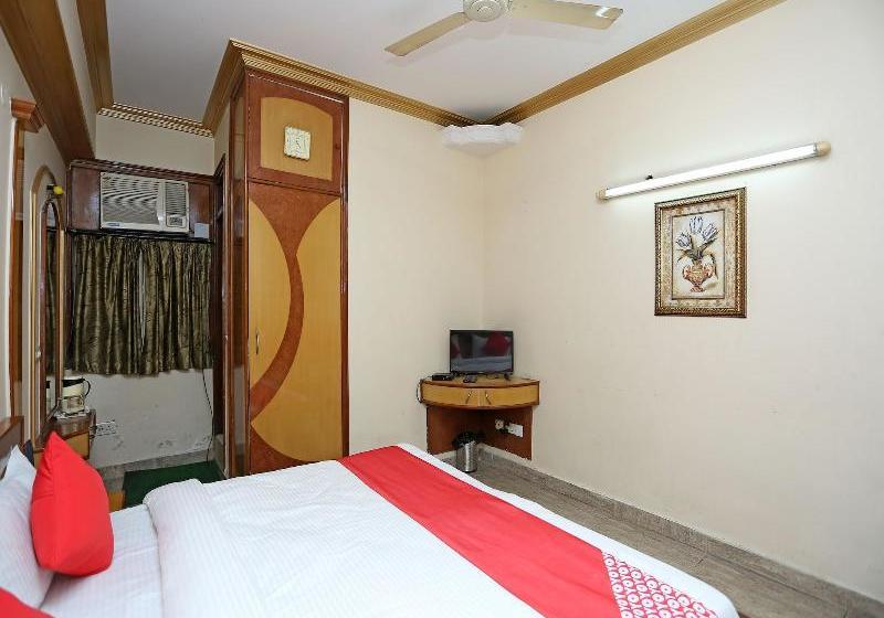Minar Hotel By Oyo