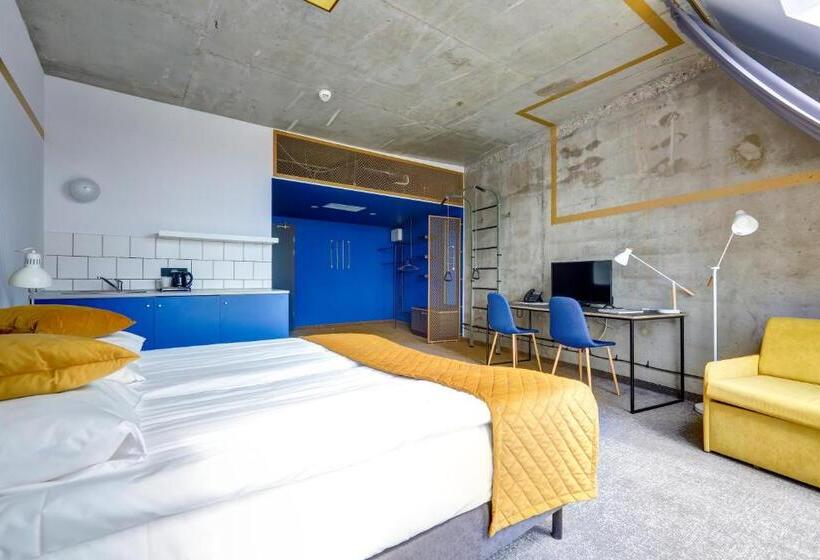 هتل Arche Geologiczna