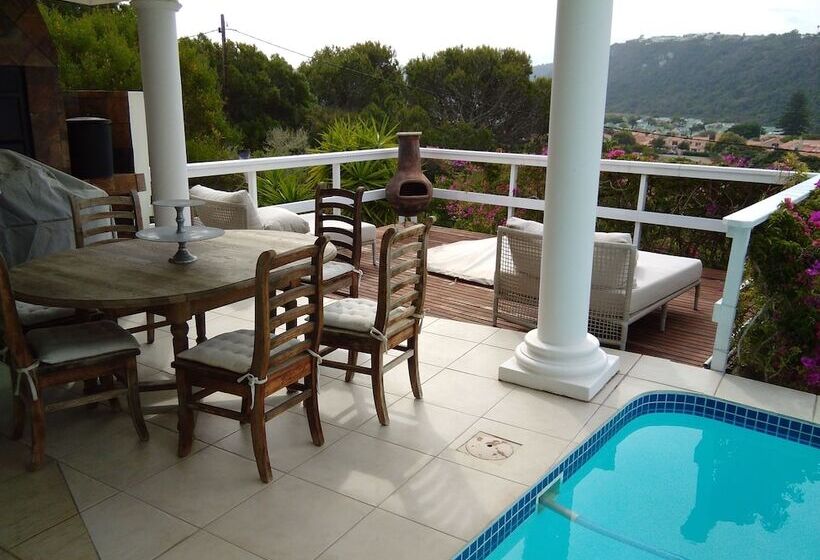 ペンション 115 On Beachy Head Drive Guest House