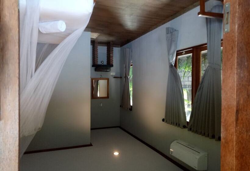 민박 Emir Surfcamp