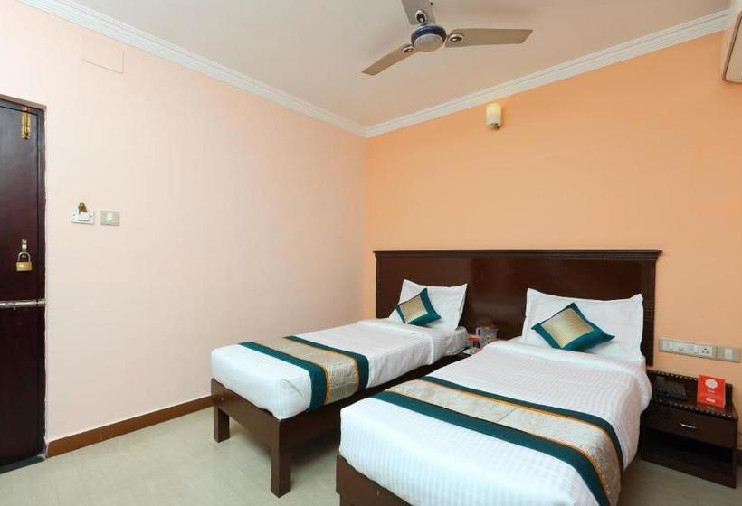 هتل Dreams Manor By Oyo Rooms