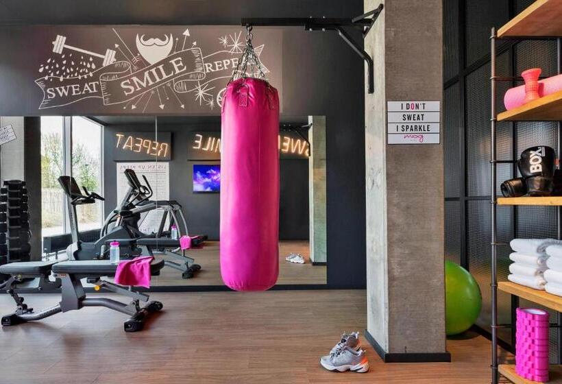 בית מלון כפרי Moxy Copenhagen Sydhavnen