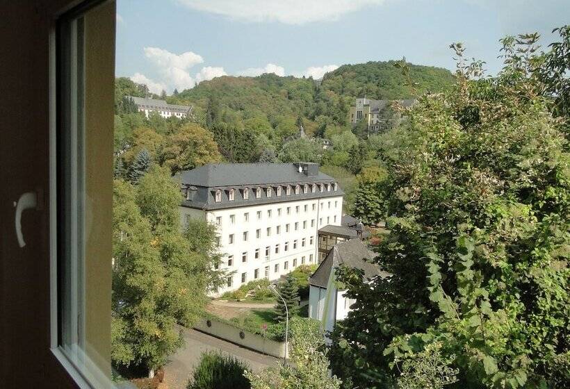 ペンション Haus St. Josef