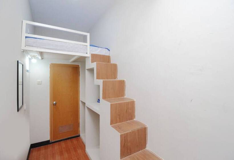 هاستل Kamar Keluarga Bandara Mas Syariah