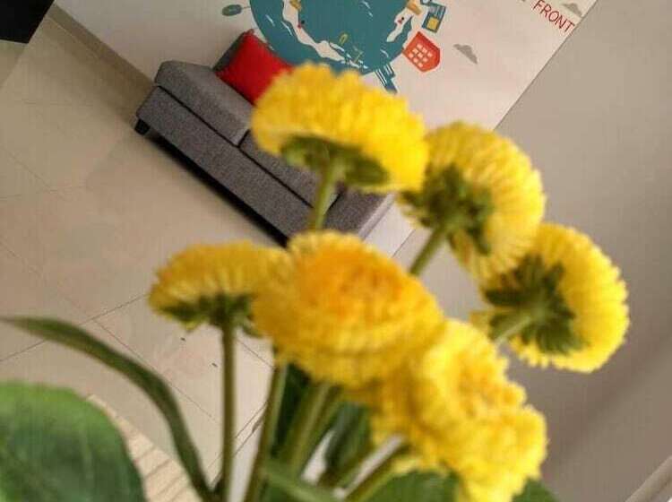 هتل Central Front One Inn Jakarta Airport