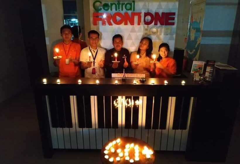 هتل Central Front One Inn Jakarta Airport