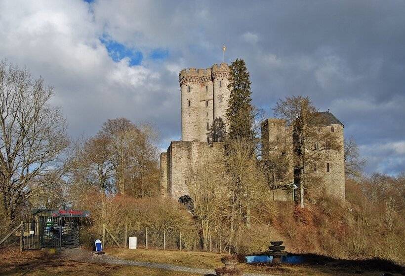 ホテル Lowenstein