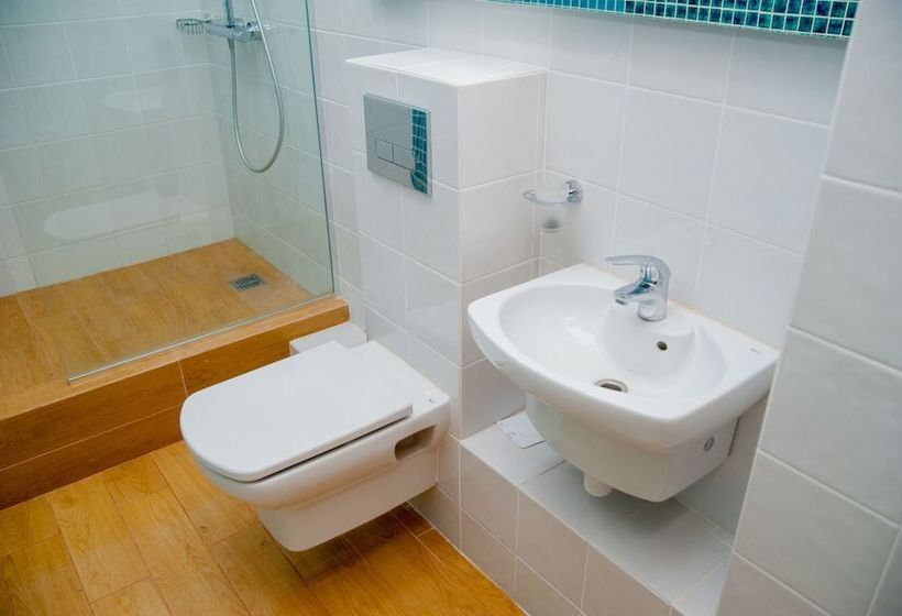 Modern History Apartments