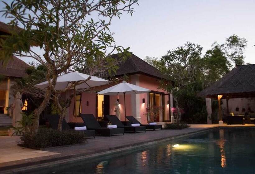 تختخواب و صبحانه Villa Pasraman Baghawan
