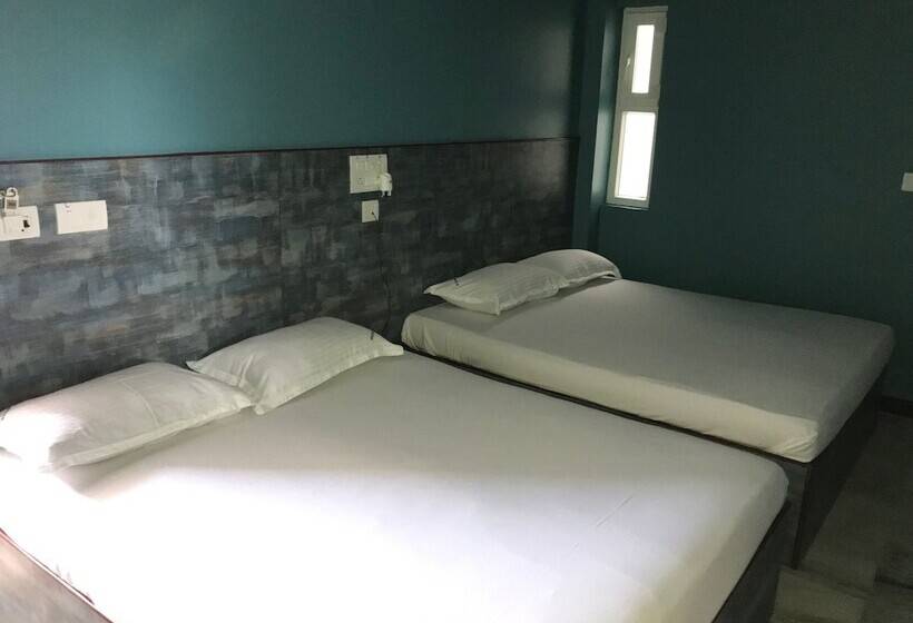 هتل Sm Mansion Near Harbour & High Court