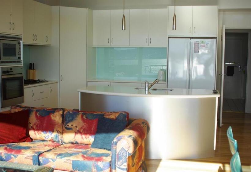 567 Sandy Bay
