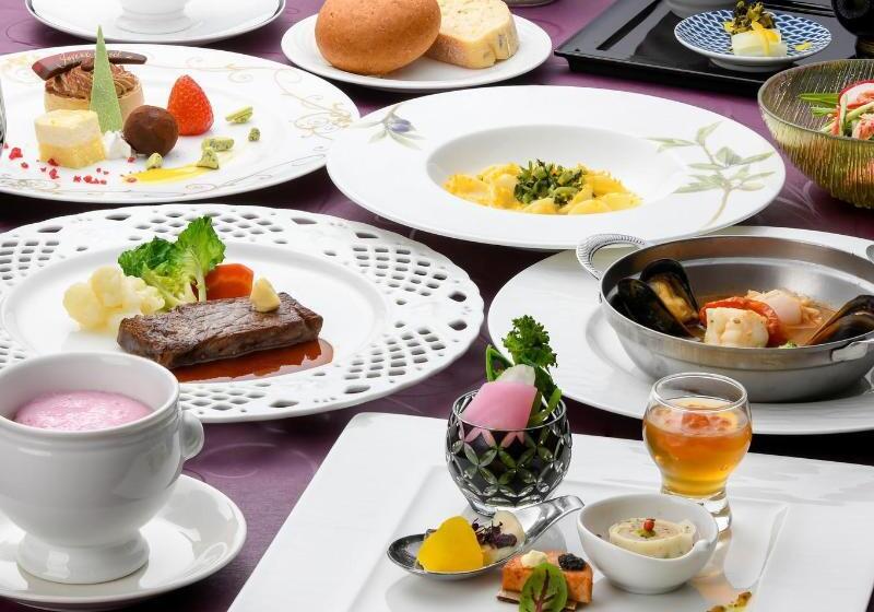 Отель La Vista Kirishima Hills