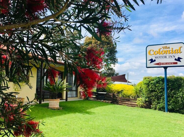 汽车旅馆  Colonial Motor Inn Pambula