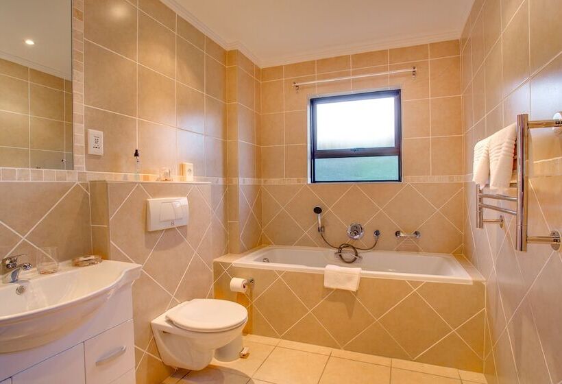 پانسیون Limoni Luxury Suites