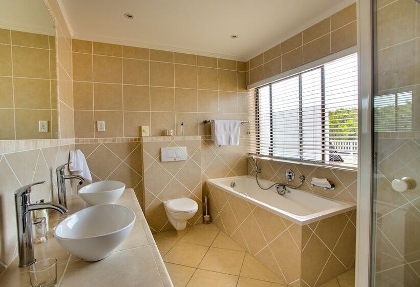 پانسیون Limoni Luxury Suites