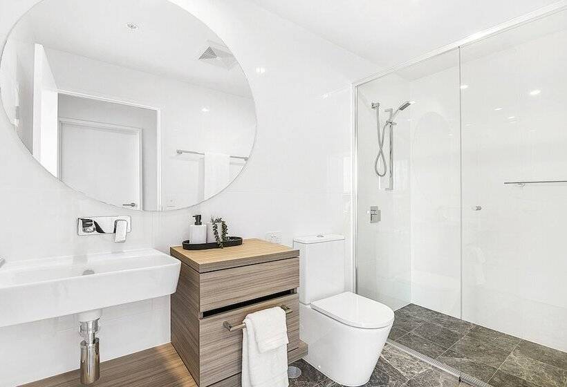 Qube Broadbeach
