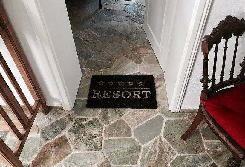 Schloss Grabow, Resting Place & A Luxury Piano Collection Resort, Prignitz Brandenburg