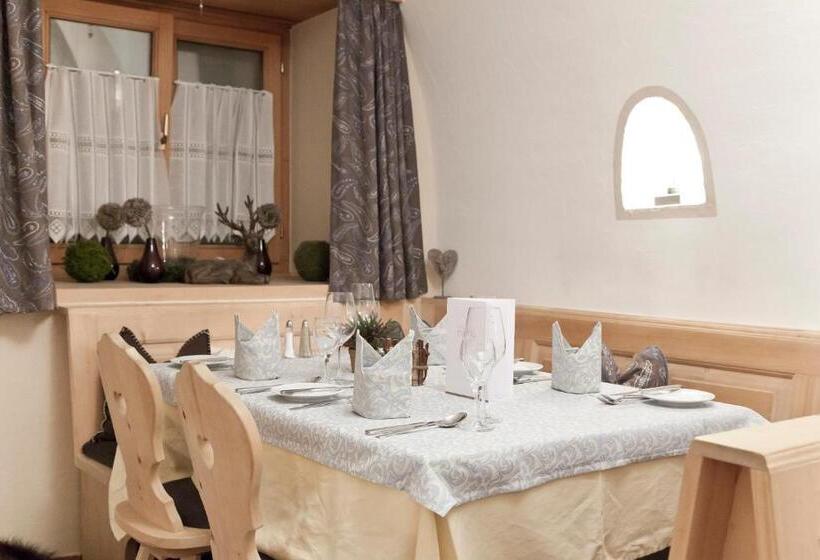 호텔 Baer & Post Zernez