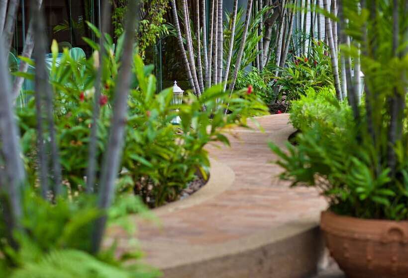 酒店 Dusit Princess Srinakarin Bangkok