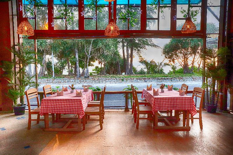 هتل Phuket Island View Resort   Sha Extra Plus