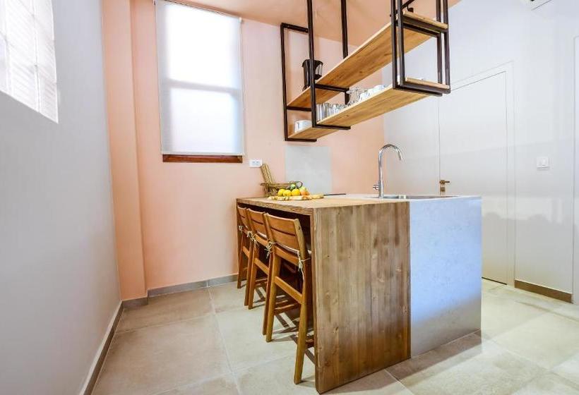 בית מלון כפרי Anais Suites