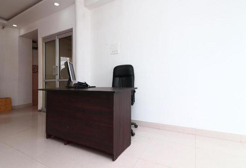 ホテル Govind Guest House By Oyo Rooms