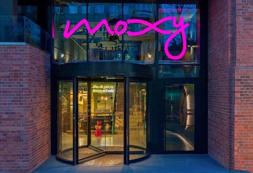 هتل Moxy Warsaw Praga