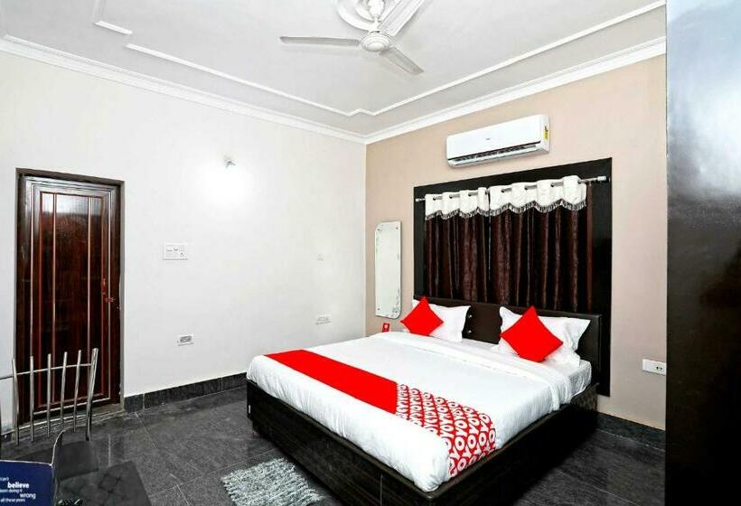 Hotel O Regal Stays