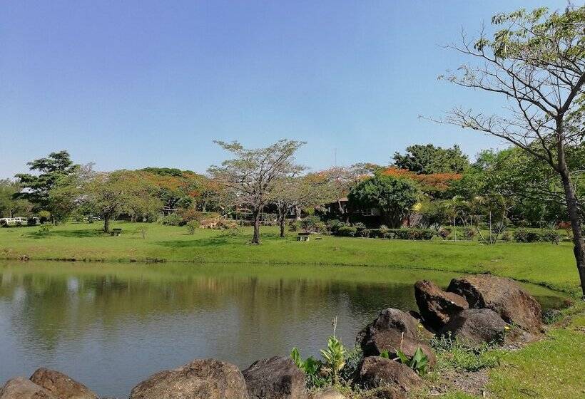 هتل Rincon De La Vieja Lodge