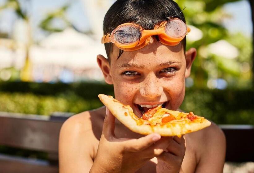 ホテル Tui Magic Life Calabria   All Inclusive