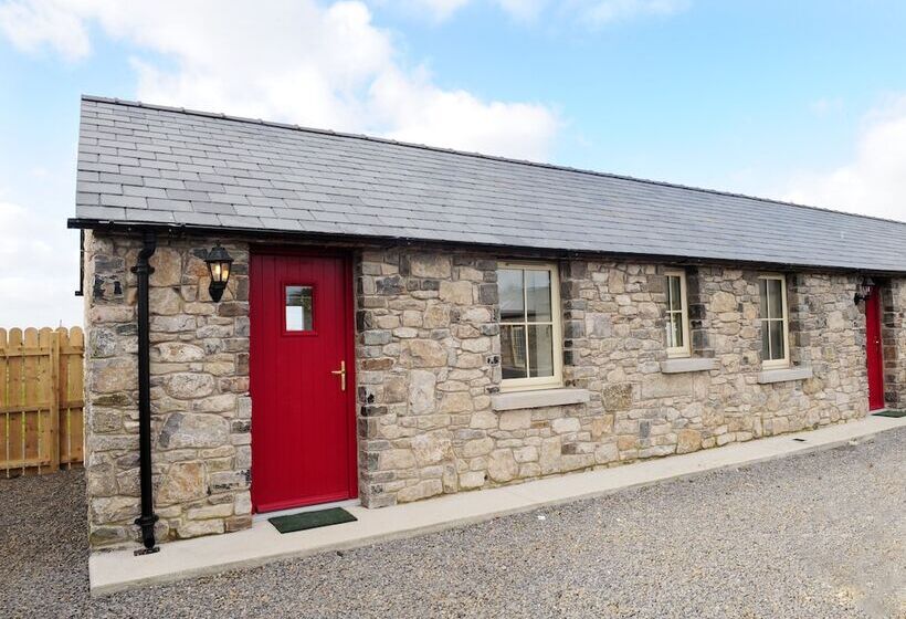 Sheephouse Country Courtyard