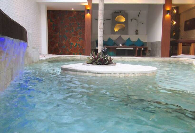 تختخواب و صبحانه The White Key Luxury Villas