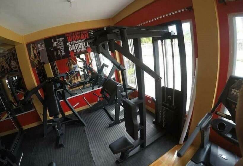 فندق Jelly's Haven Resort