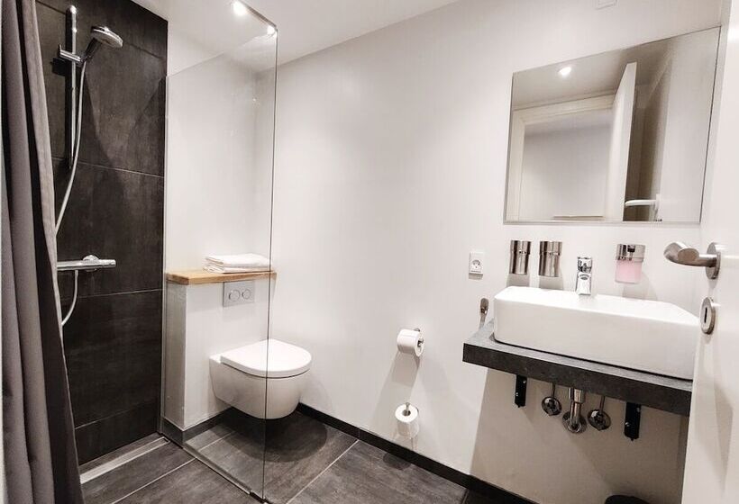 בית מלון כפרי Lillevang