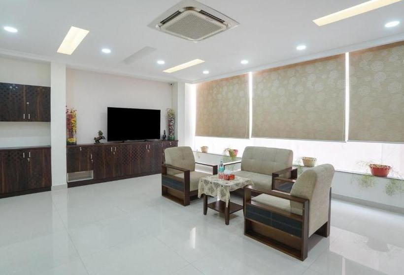 هتل Treebo Trend Madras Inn