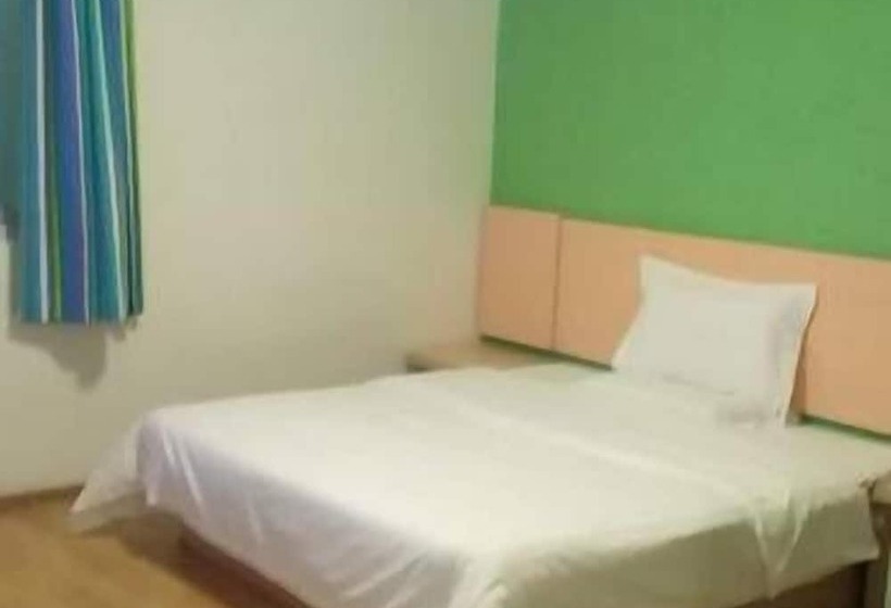 Отель 7 Days Inn